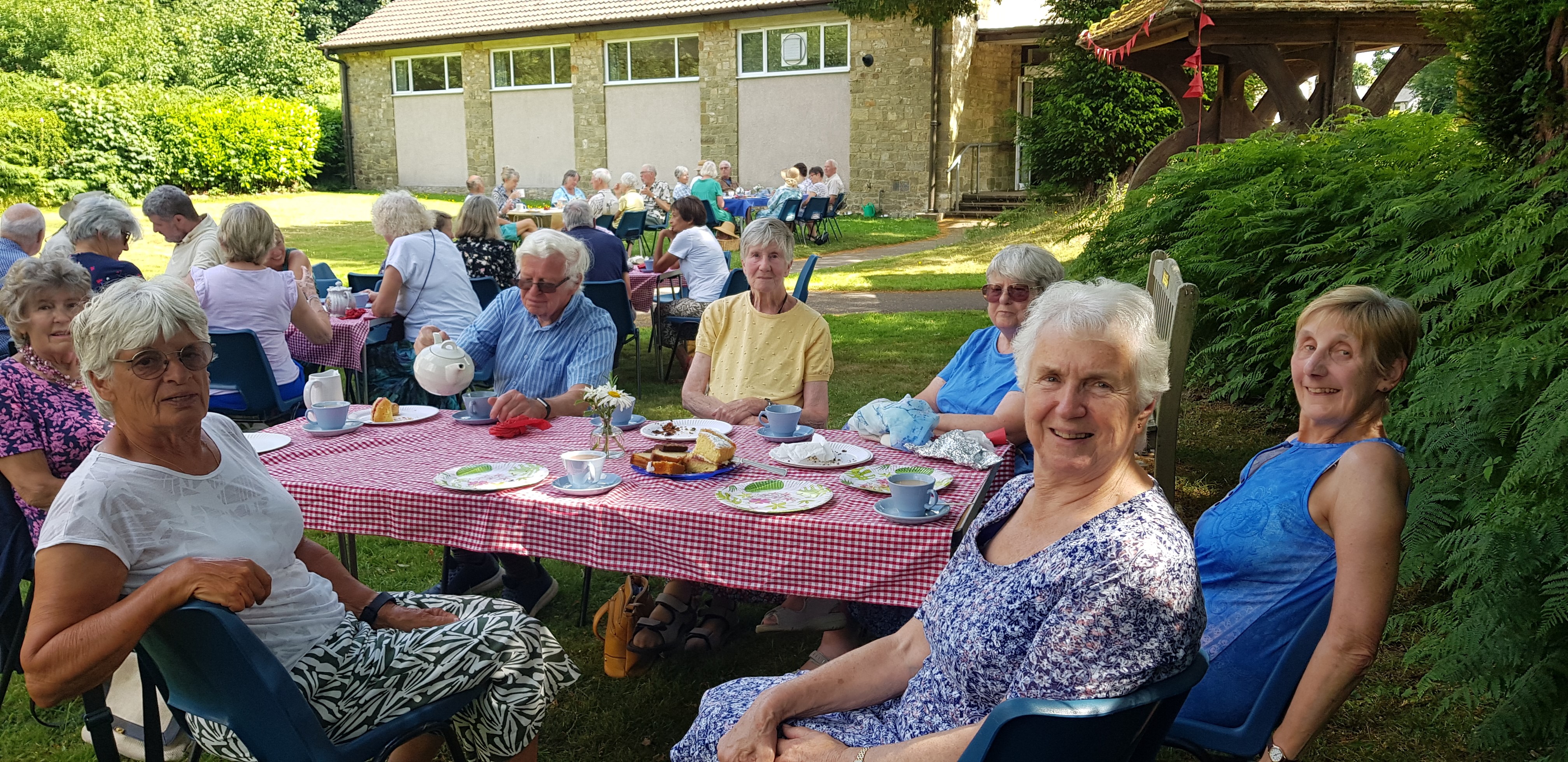 Cream tea 1